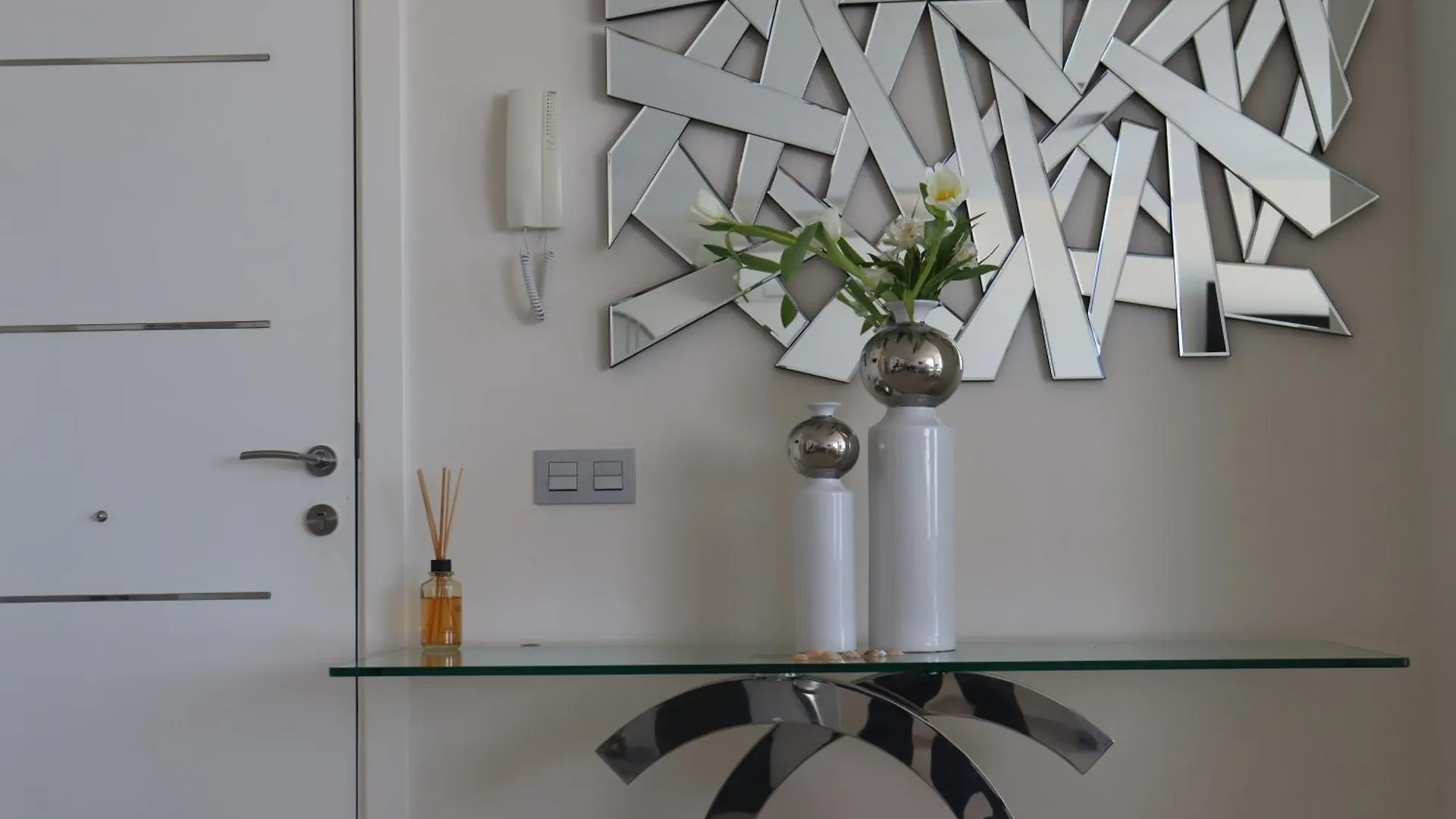אדחה Azure Sky Villa - Panoramic Ocean View, Luxury, San Eugenio