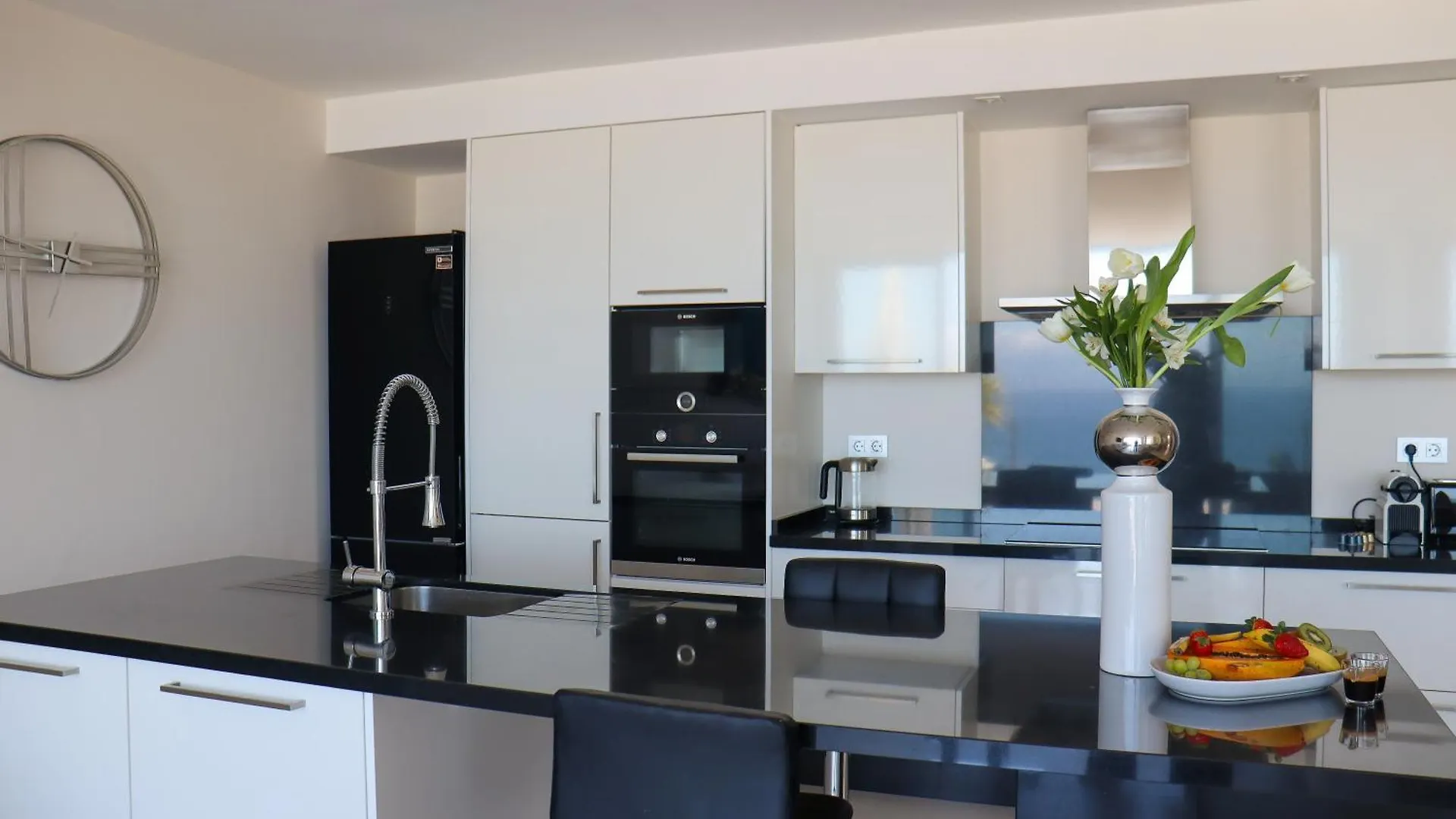 אדחה Azure Sky Villa - Panoramic Ocean View, Luxury, San Eugenio
